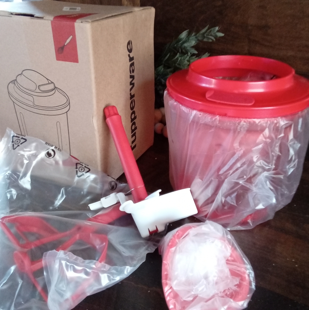 Tupperware choppers